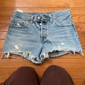 Women’s Levi Shorts